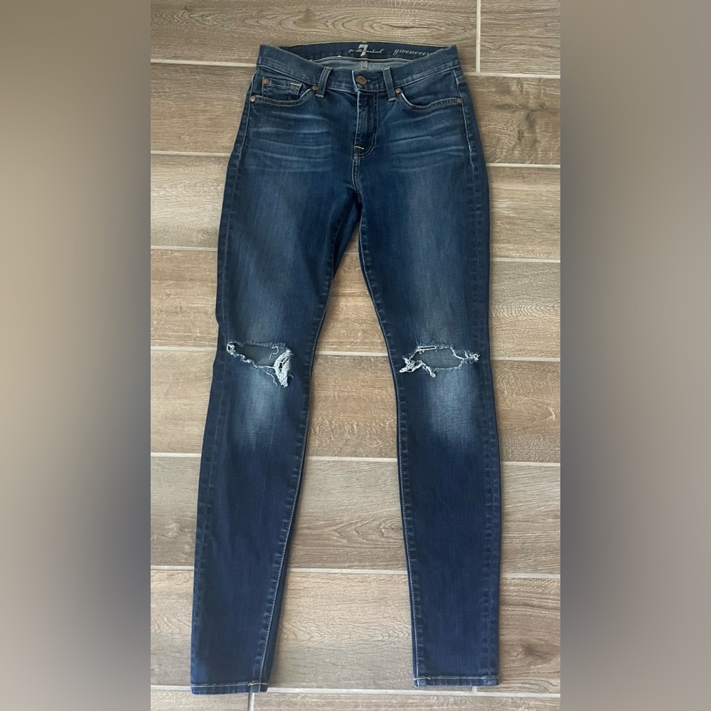 7 For All Mankind Gwenevere Skinny Jeans Size 24